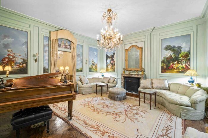 Symphony Townhouse- The Ultimate Stage for Entertaining in Manhattan